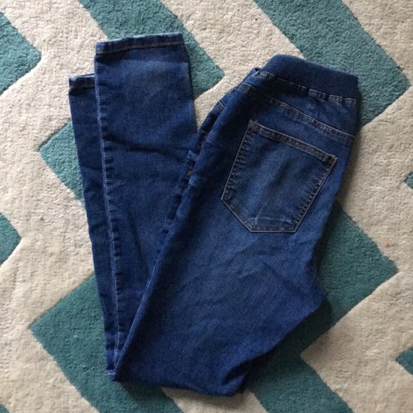 Maternity Jeans - Picture 2 of 2